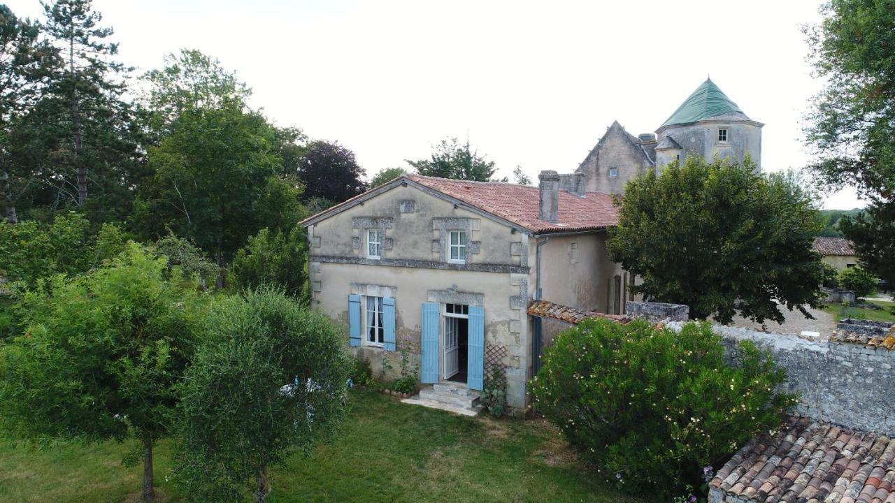 Gite du Château de Pernan Avy Extérieur photo